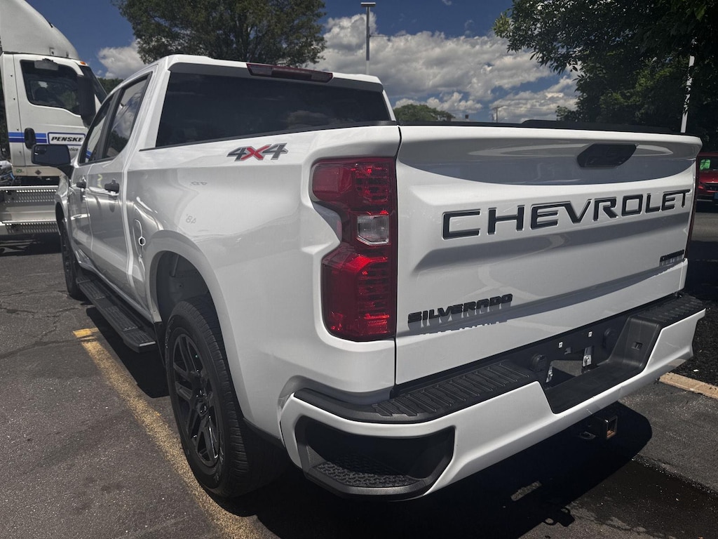 Used 2024 Chevrolet Silverado 1500 Custom Truck
