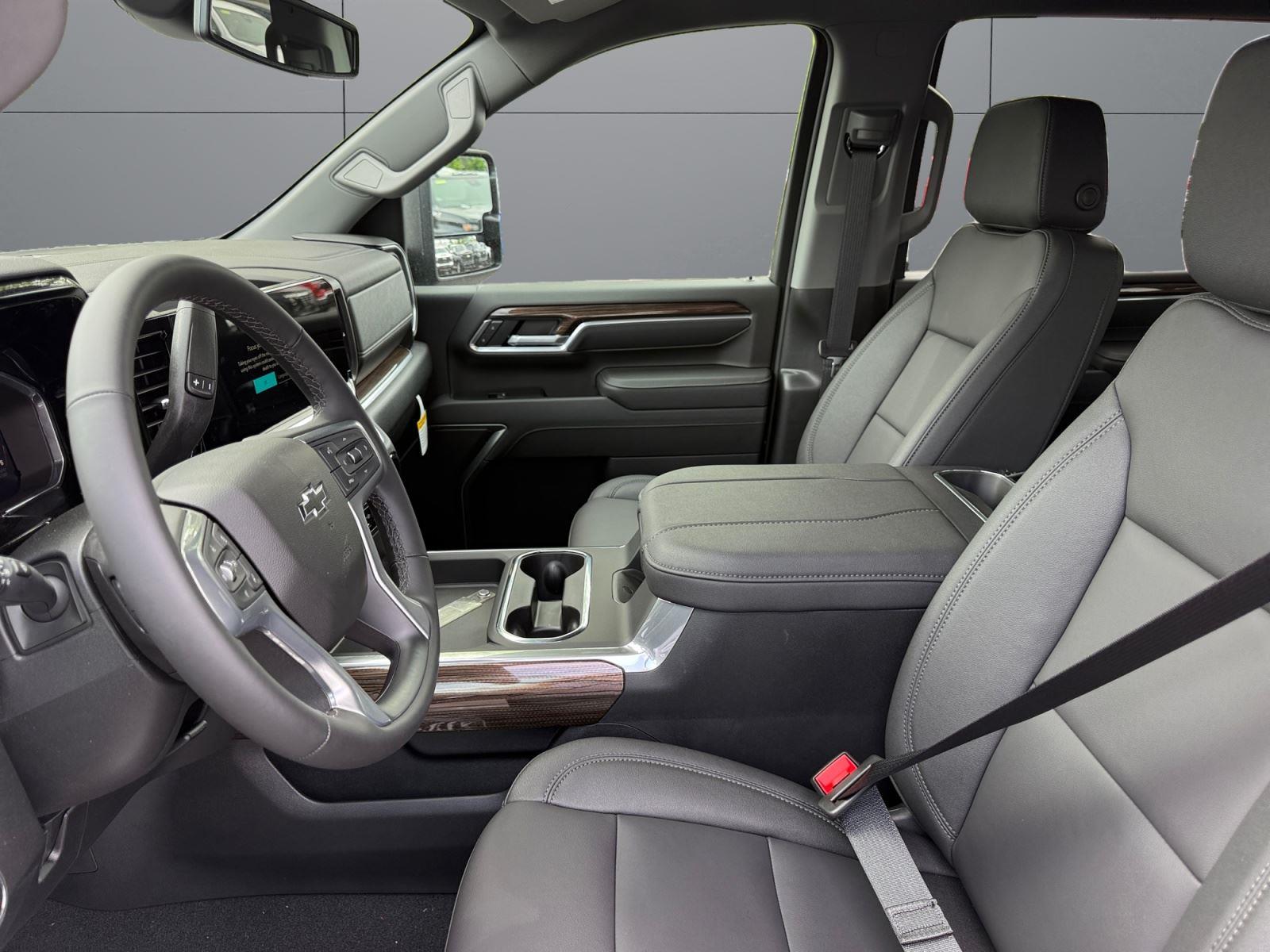 2026 Chevrolet Silverado 2500 HD LT - Photo 10