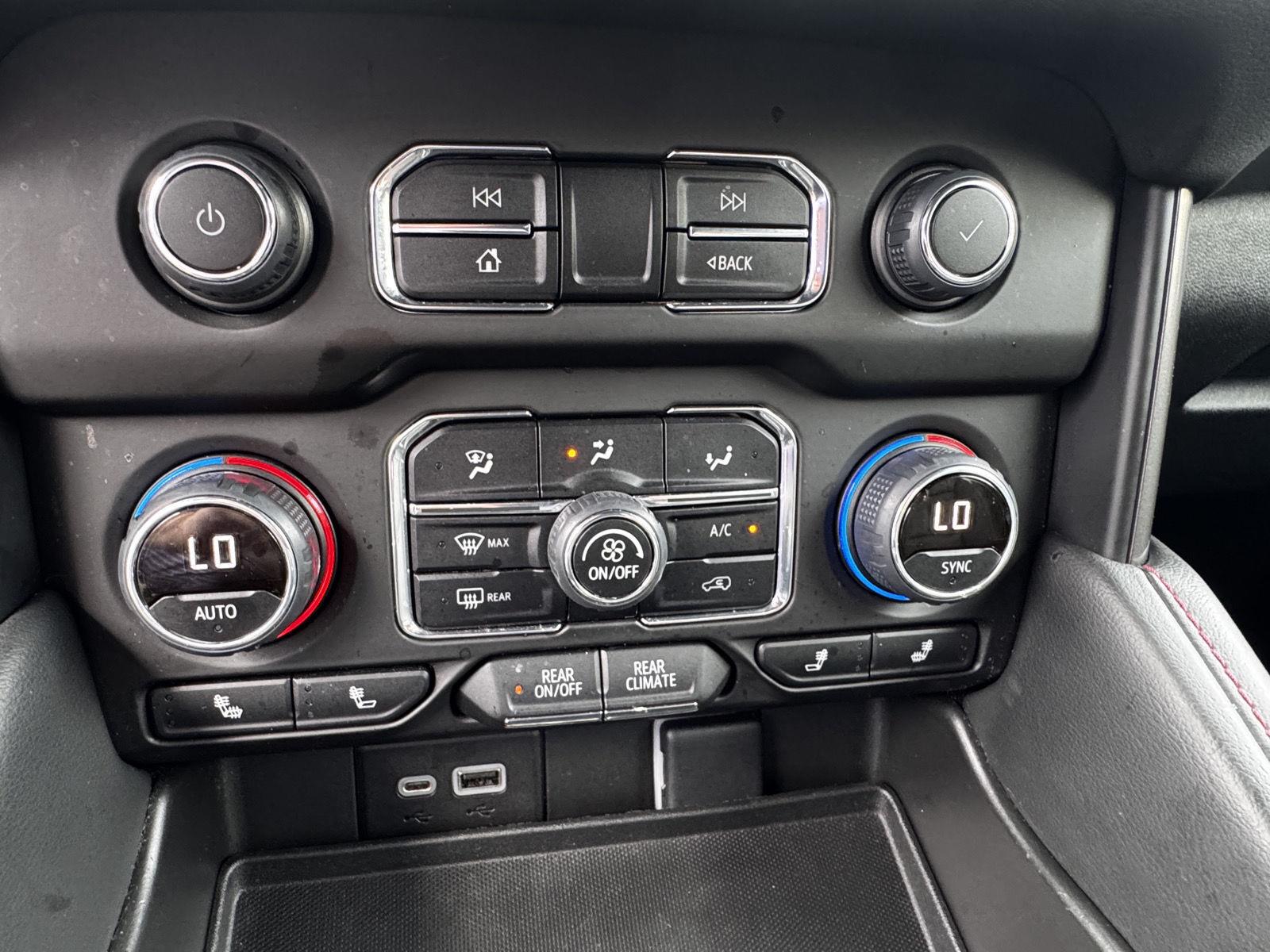 2023 Chevrolet Tahoe RST - Photo 28