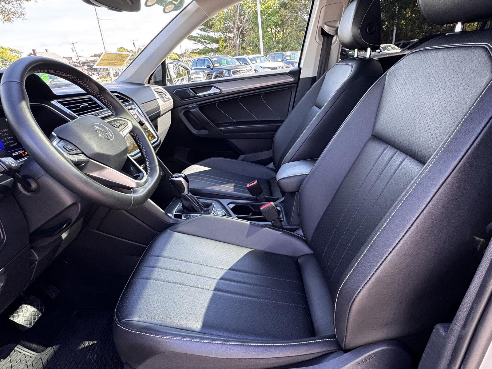 2022 Volkswagen Tiguan SE - Photo 15
