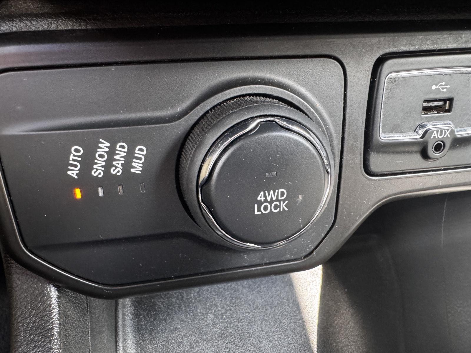 2021 Jeep Renegade Limited - Photo 26