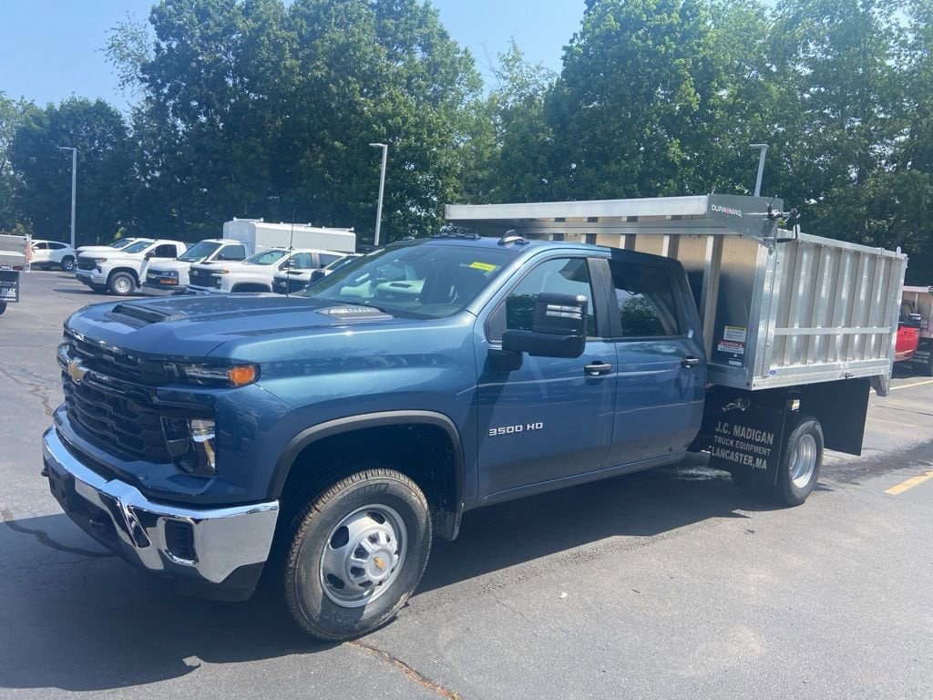 New 2024 Chevrolet Silverado 3500 HD Chassis Cab Work Truck Truck