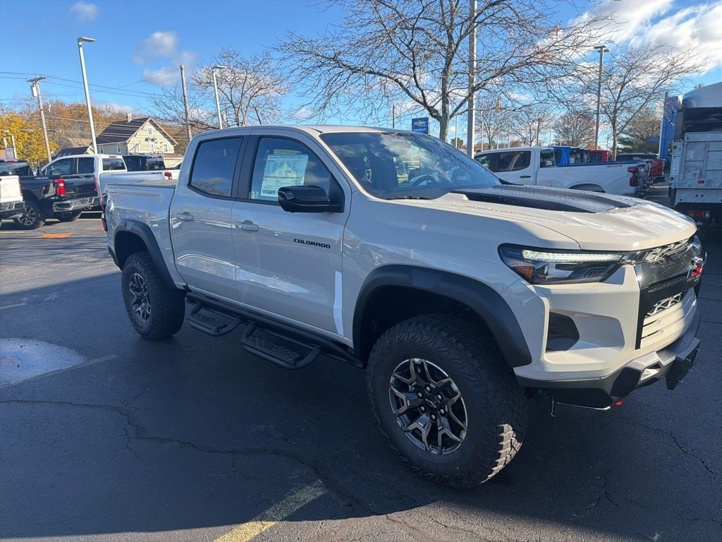 New 2026 Chevrolet Colorado ZR2 Truck