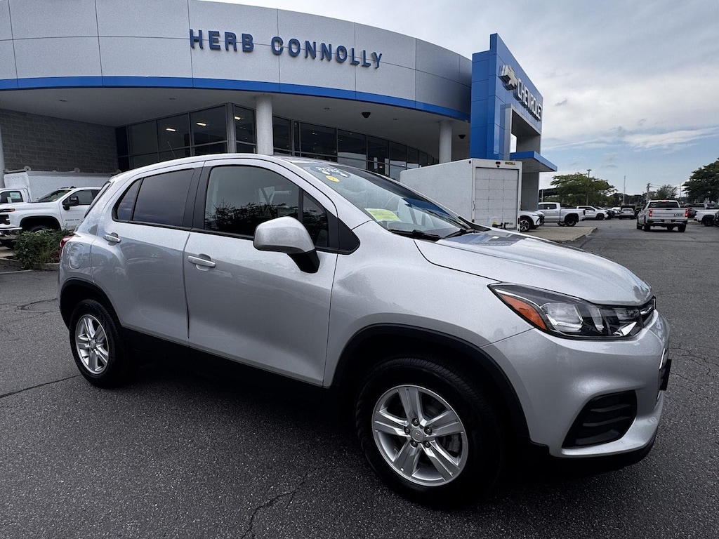 Used 2022 Chevrolet Trax LS SUV