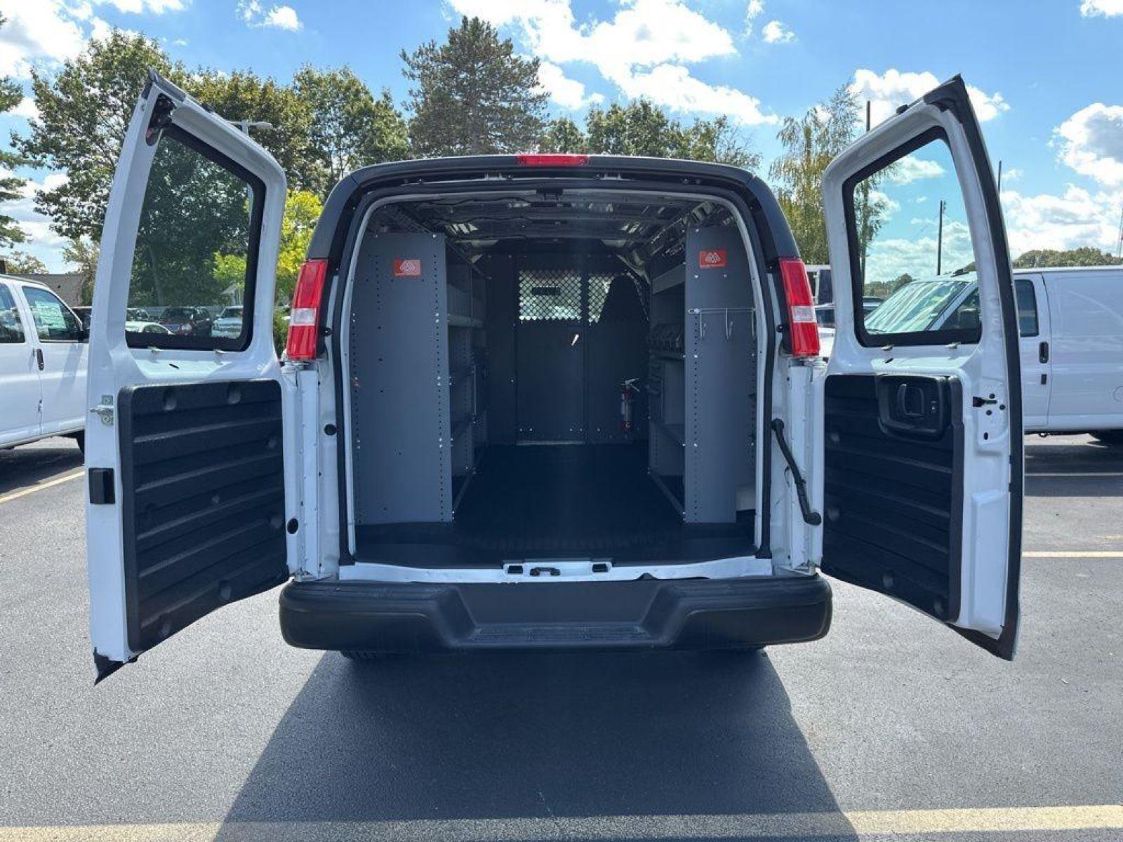2025 Chevrolet Express Cargo Work Van - Photo 18
