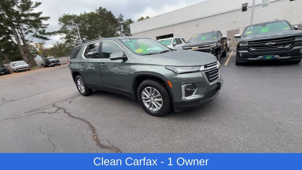 Used 2023 Chevrolet Traverse LT Cloth SUV