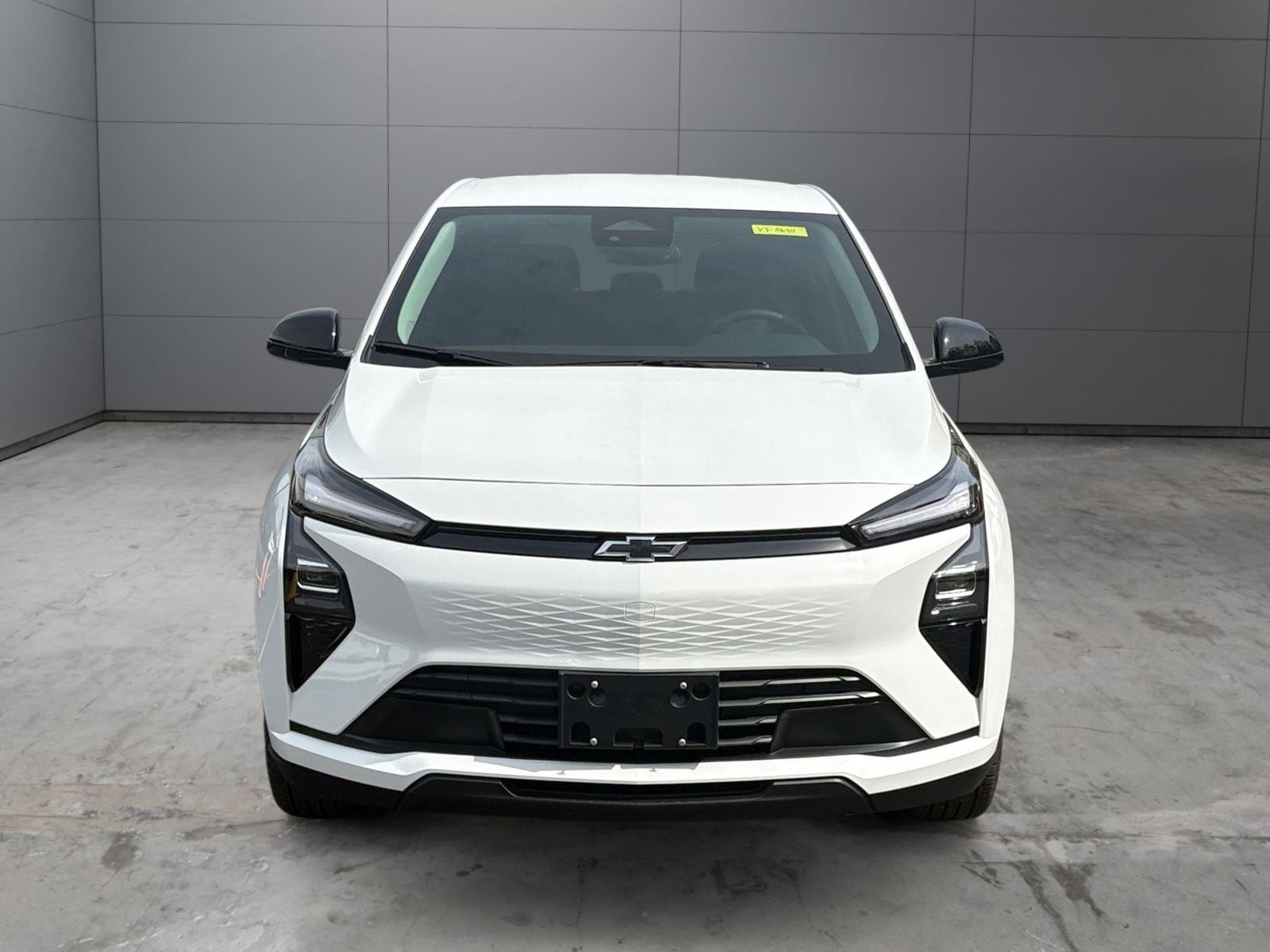 2027 Chevrolet Bolt LT - Photo 8