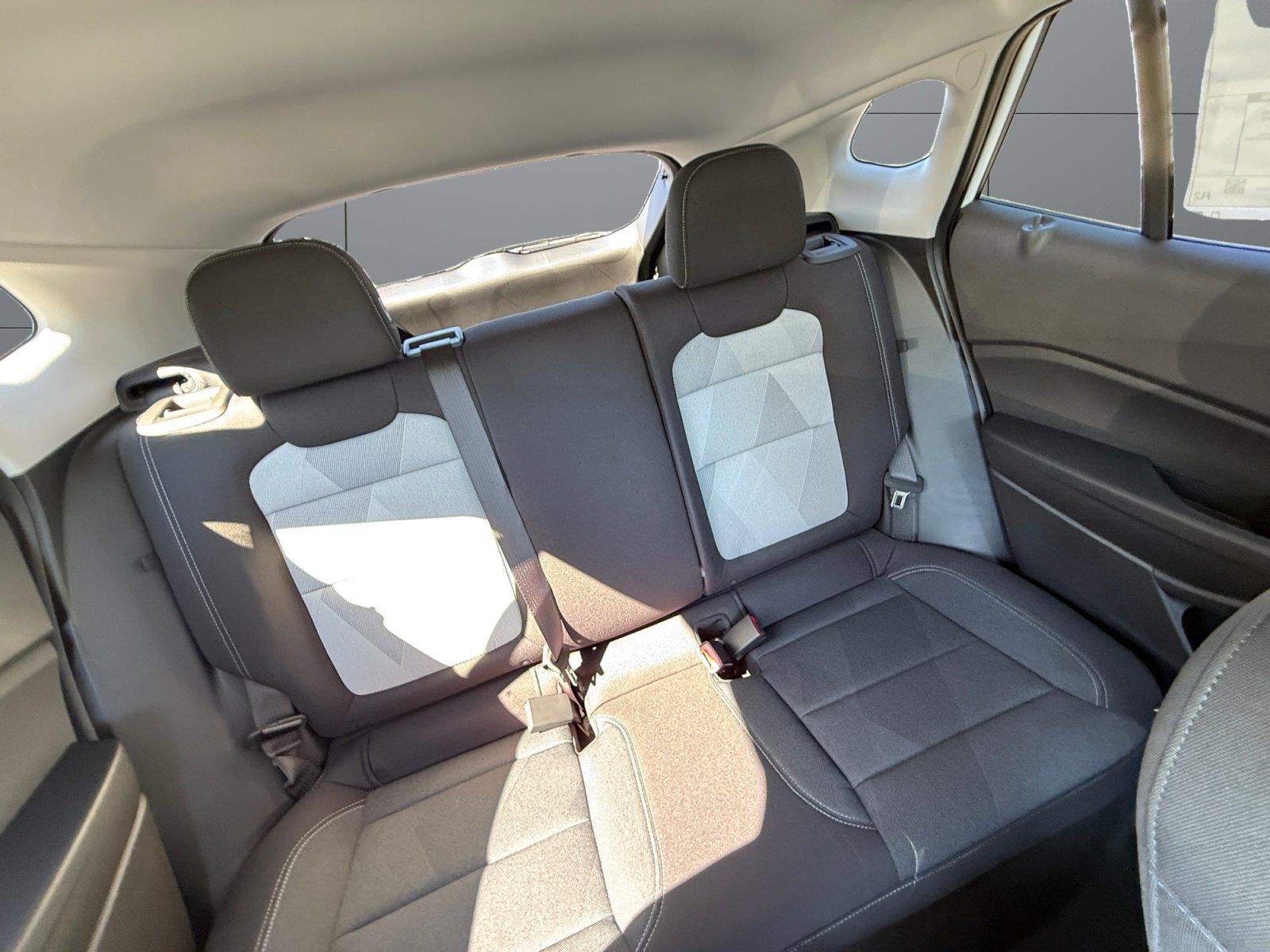 2026 Chevrolet Trax LS - Photo 18