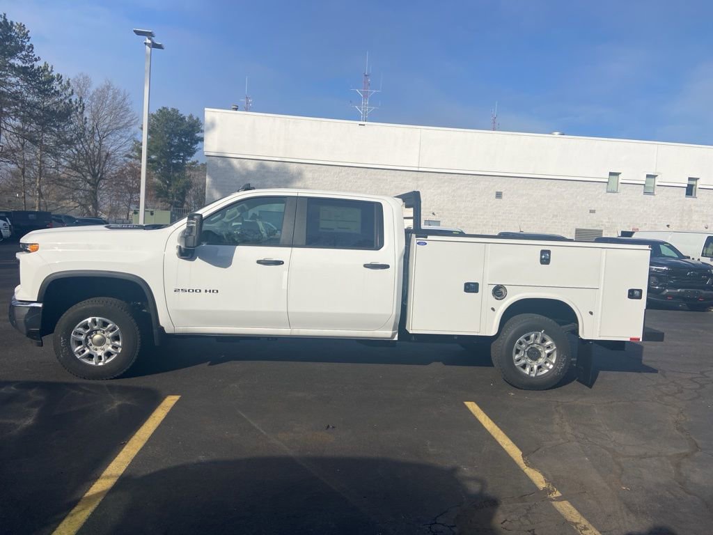 2024 Chevrolet Silverado 2500HD photo 3
