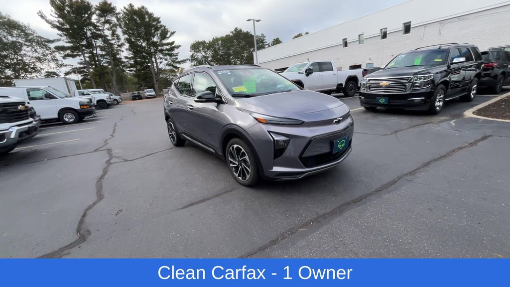 2023 Chevrolet Bolt EUV Premier photo 2