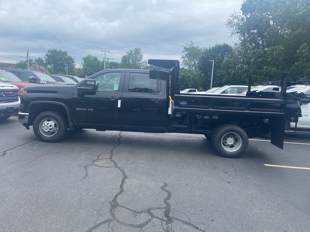 New 2025 Chevrolet Silverado 3500 HD Chassis Cab Work Truck Truck