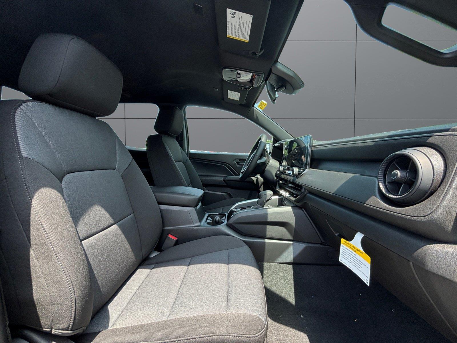 2026 Chevrolet Colorado Work Truck - Photo 15