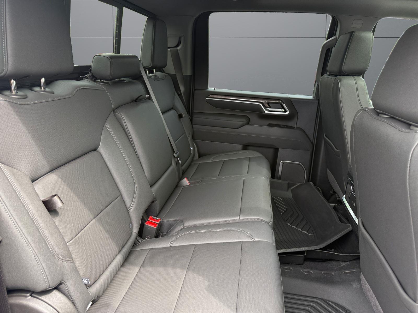 2026 Chevrolet Silverado 2500 HD LTZ - Photo 18