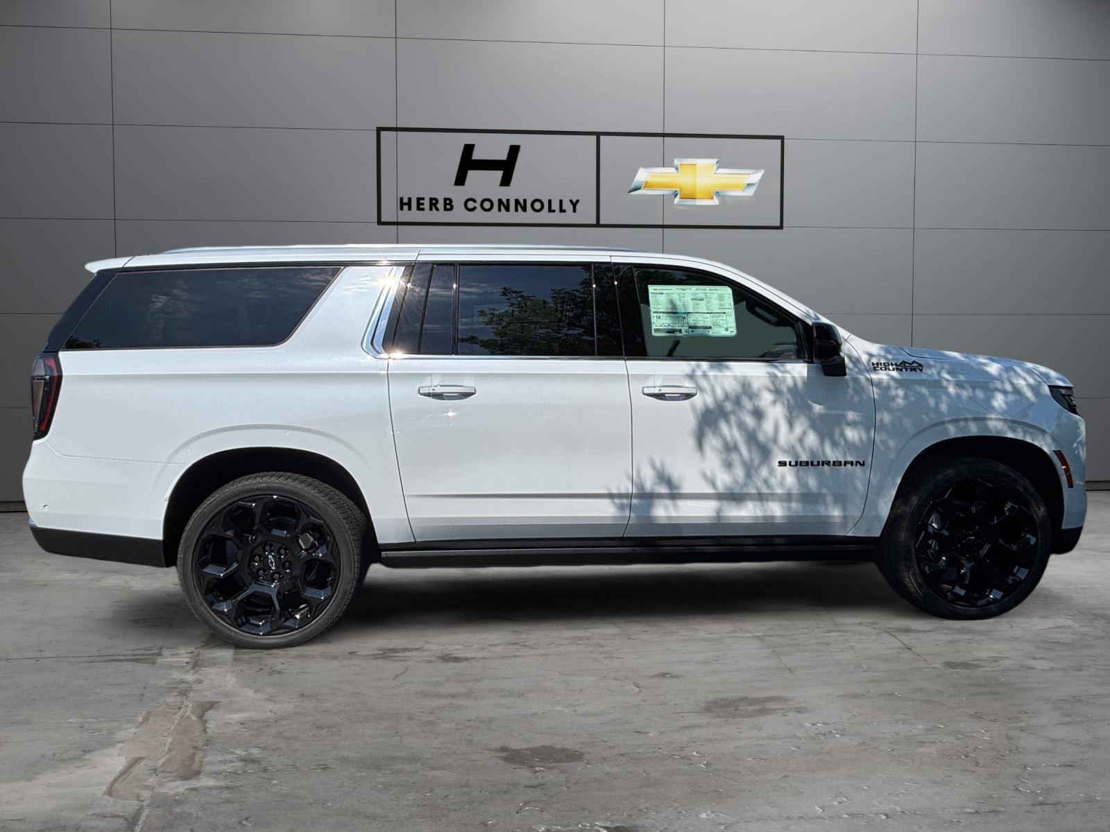 2026 Chevrolet Suburban High Country - Photo 6