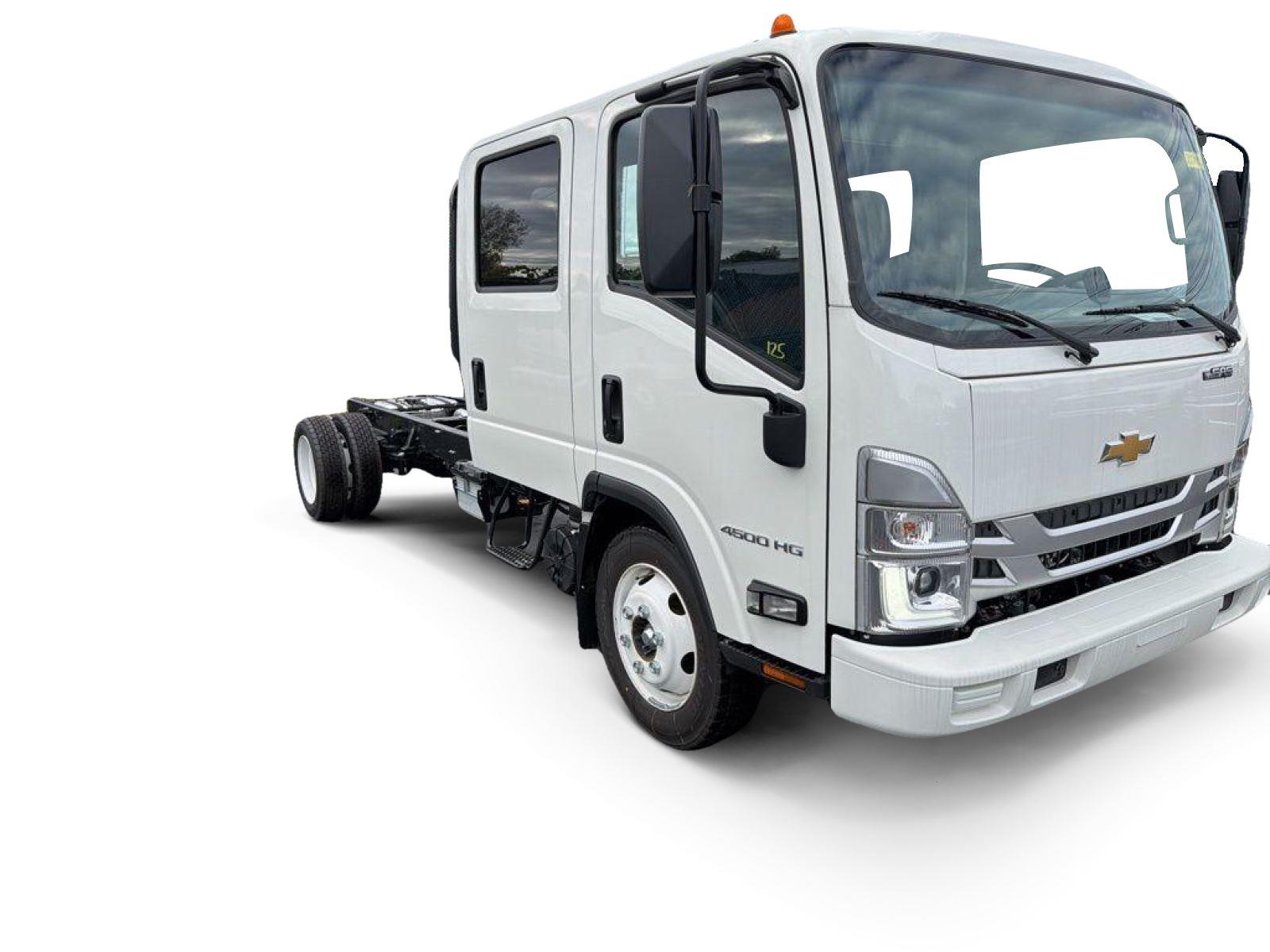 2025 Chevrolet Low Cab Forward 4500 Gas 150" WB Crew Cab's photo