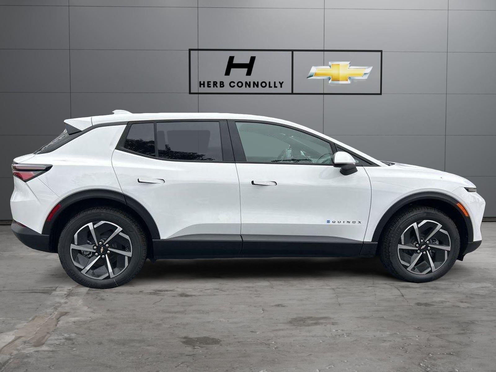 2026 Chevrolet Equinox EV 1LT - Photo 6