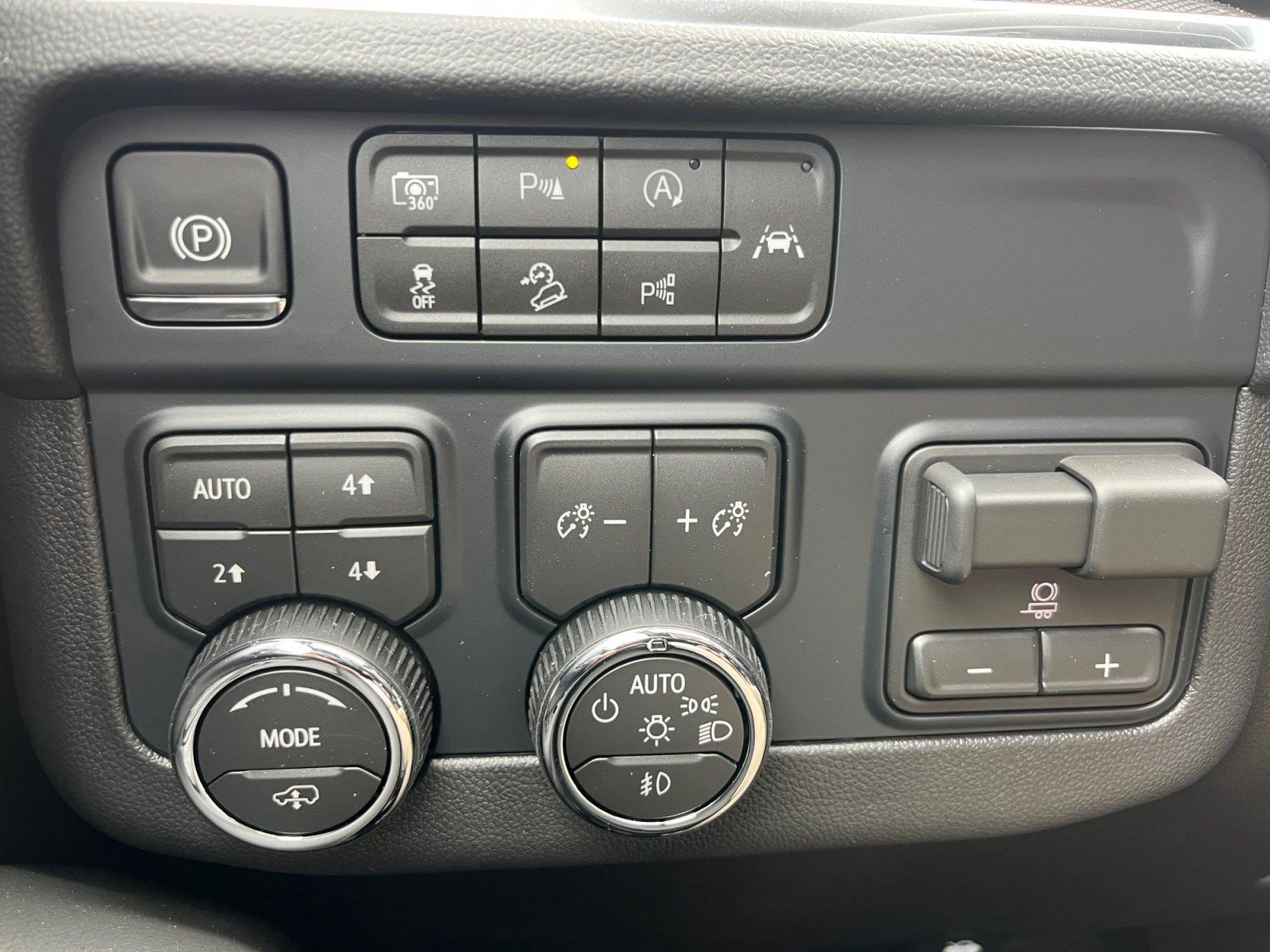 2026 Chevrolet Tahoe RST - Photo 25