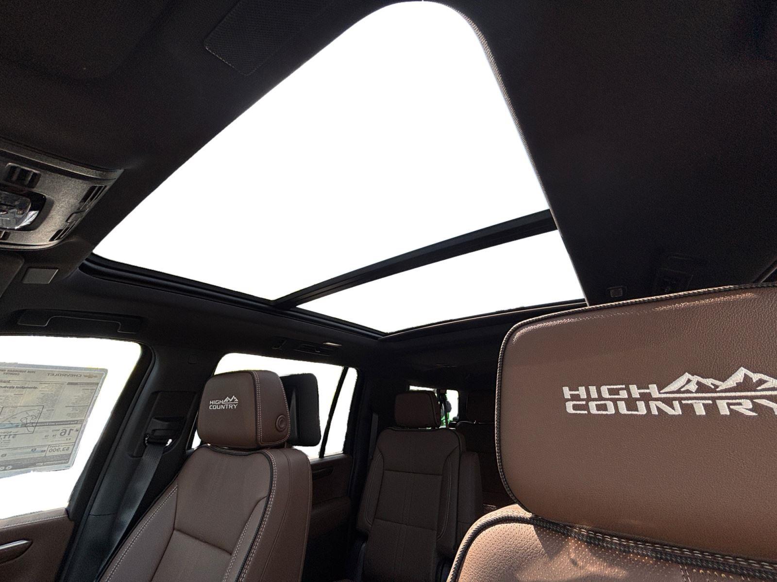 2026 Chevrolet Suburban High Country - Photo 25