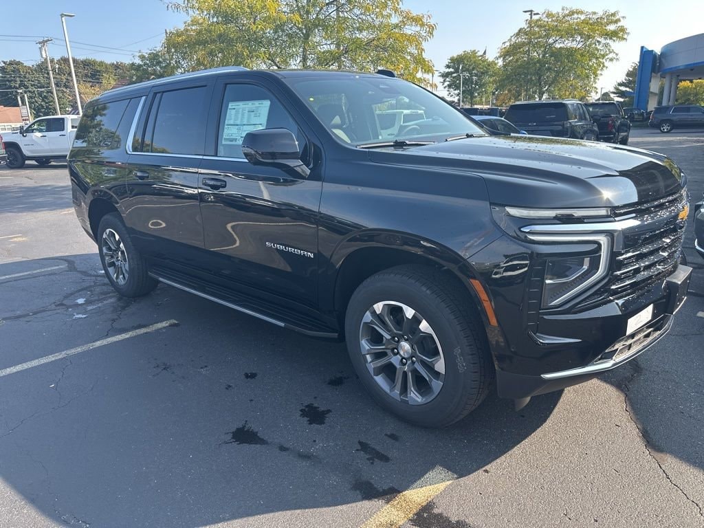 New 2026 Chevrolet Suburban LT SUV