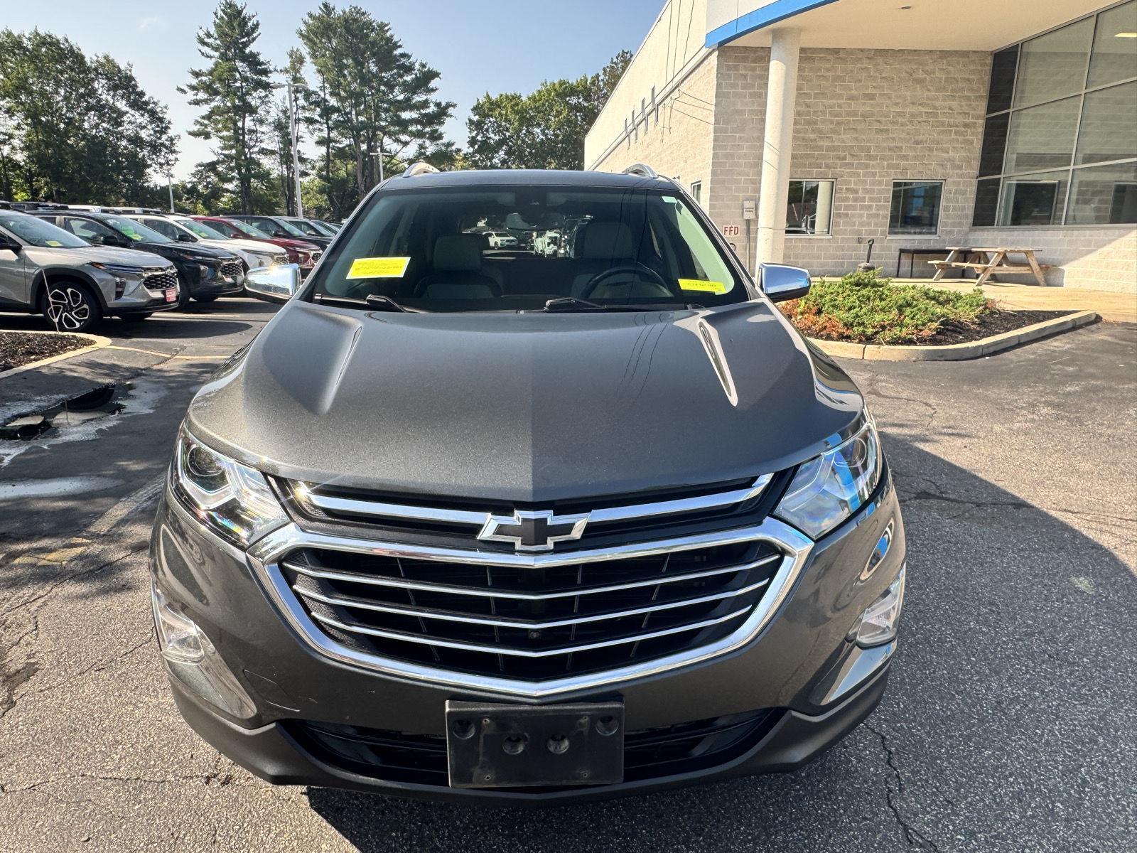 Used 2018 Chevrolet Equinox Premier with VIN 2GNAXVEV5J6267989 for sale in Framingham, MA
