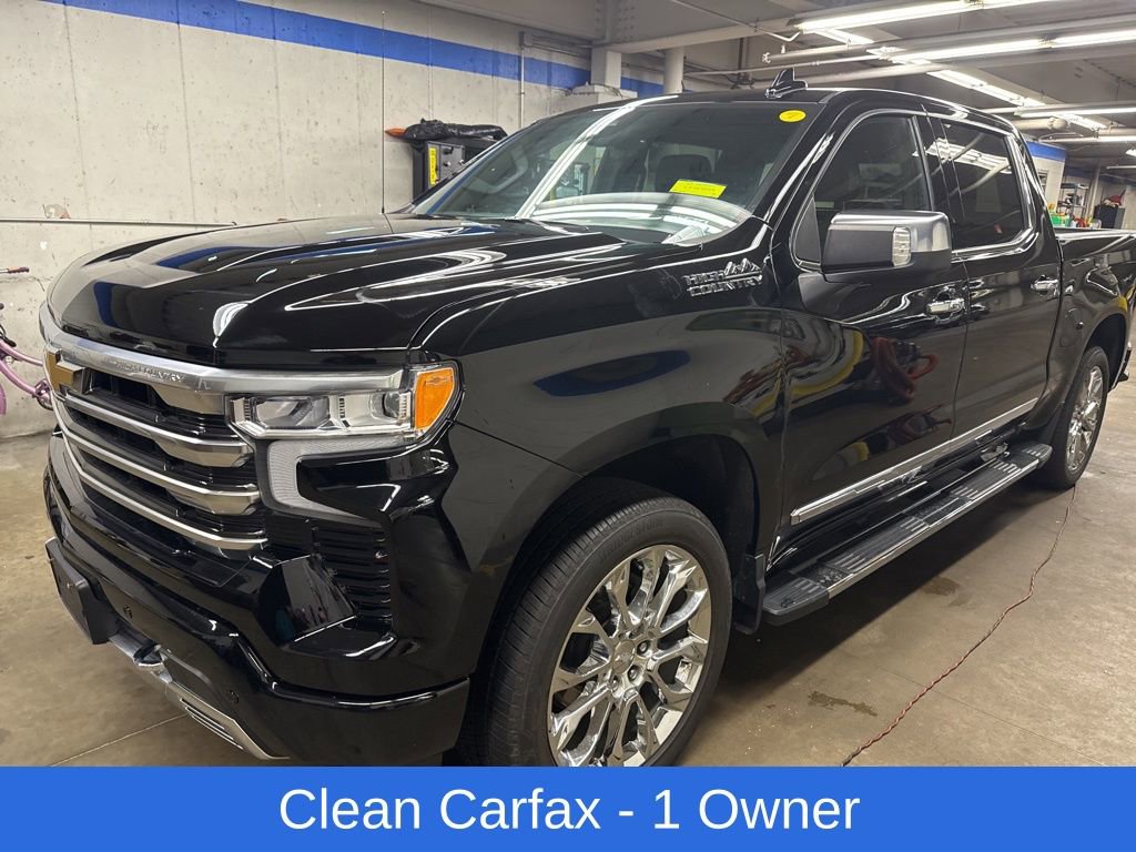 2023 Chevrolet Silverado 1500 High Country photo 2
