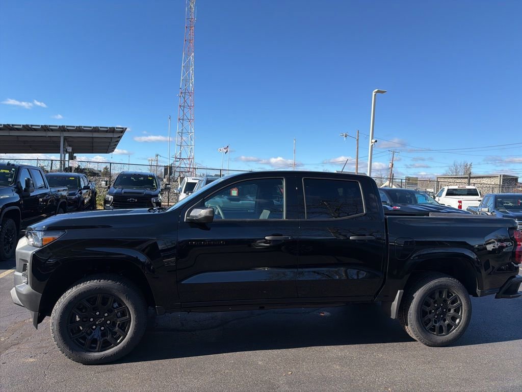 2026 Chevrolet Colorado Work Truck photo 3