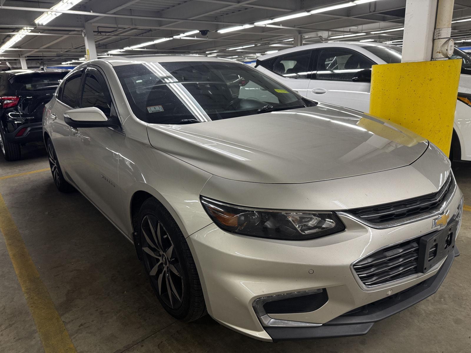 2016 Chevrolet Malibu 1LT's photo