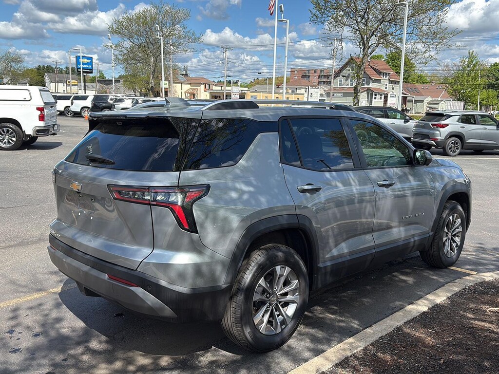 Used 2025 Chevrolet Equinox LT SUV