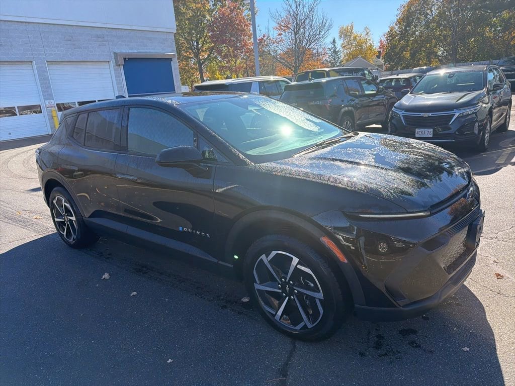 2026 Chevrolet Equinox EV 1LT's photo