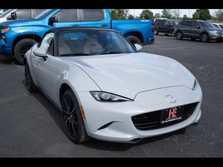2024 Mazda MX-5 MIATA Grand Touring CONVERTIBLE