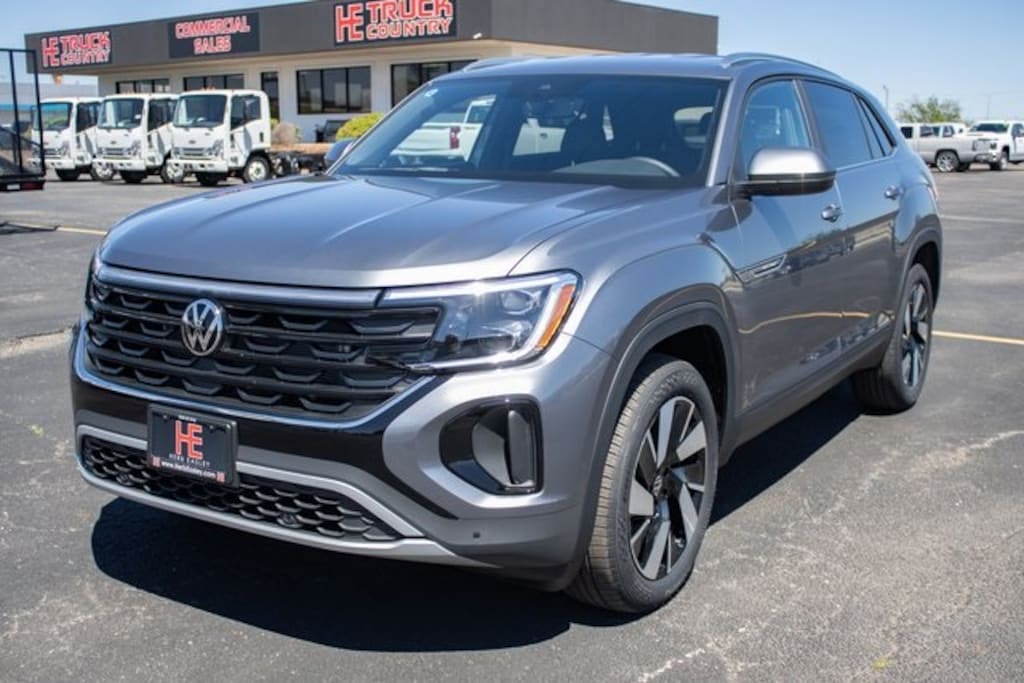 Used 2024 Volkswagen Atlas Cross Sport 2.0T SE w/Technology SUV