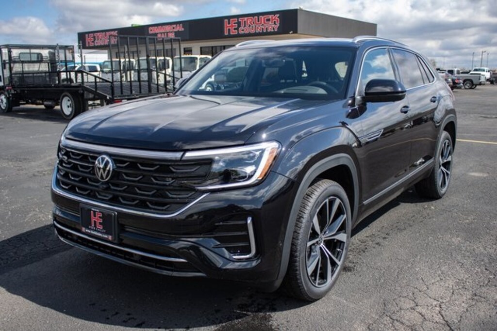 Used 2024 Volkswagen Atlas Cross Sport 2.0T SEL Premium R-Line SUV