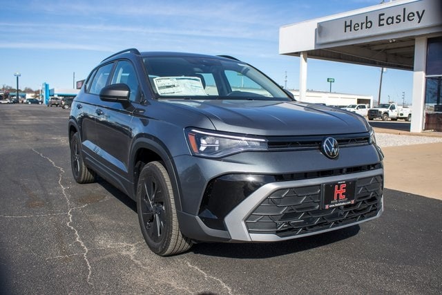 2026 Volkswagen Taos S's photo