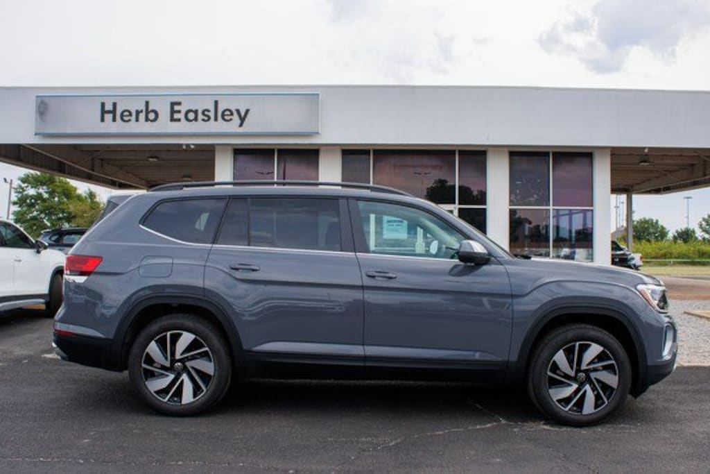 New 2026 Volkswagen Atlas 2.0T SE w/Technology SUV