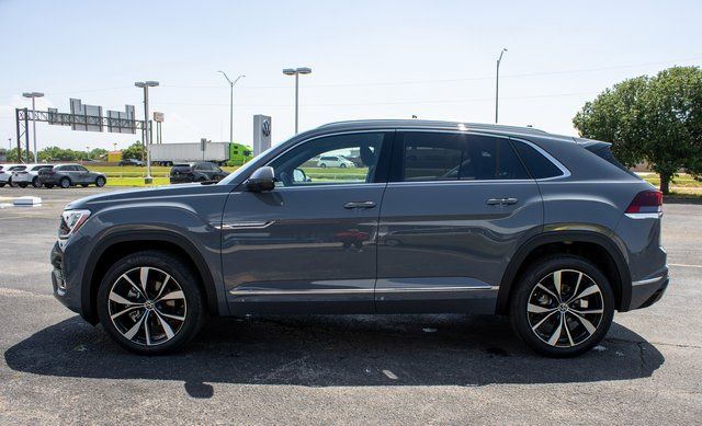 2025 Volkswagen Atlas Cross Sport SEL Premium R-LINE - Photo 7