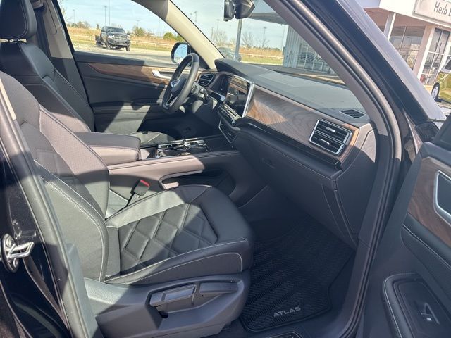 2026 Volkswagen Atlas SE w/Tech - Photo 20