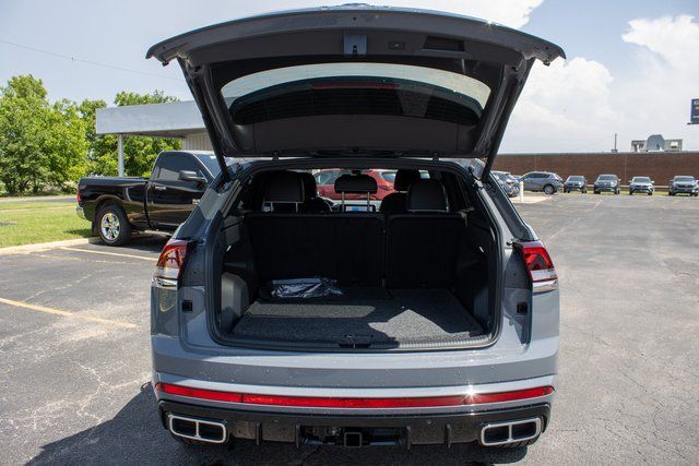 2025 Volkswagen Atlas Cross Sport SEL Premium R-LINE - Photo 11