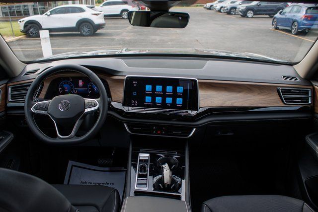 2026 Volkswagen Atlas SE w/Tech - Photo 16