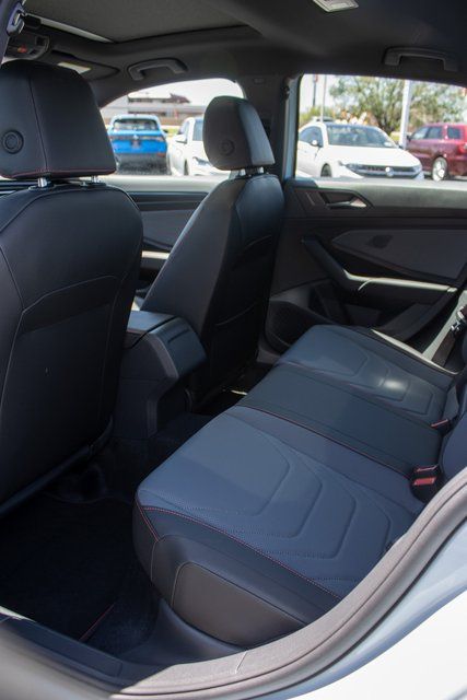 2025 Volkswagen Jetta GLI Autobahn - Photo 10