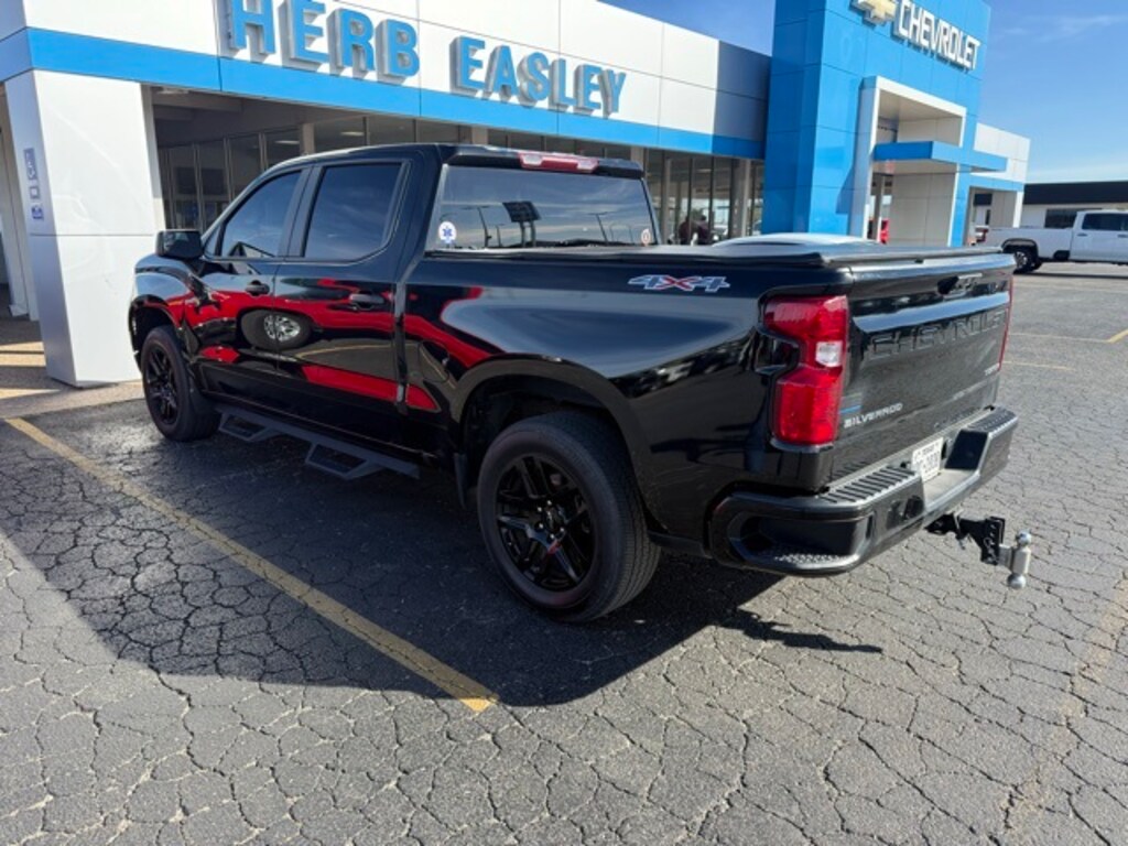 Used 2024 Chevrolet Silverado 1500 Custom Truck
