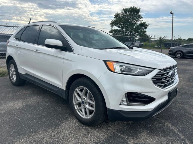 2021 Ford Edge SEL's photo