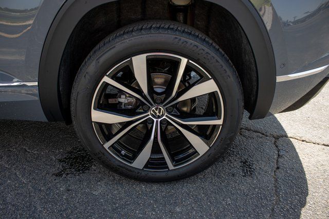 2025 Volkswagen Atlas Cross Sport SEL Premium R-LINE - Photo 10