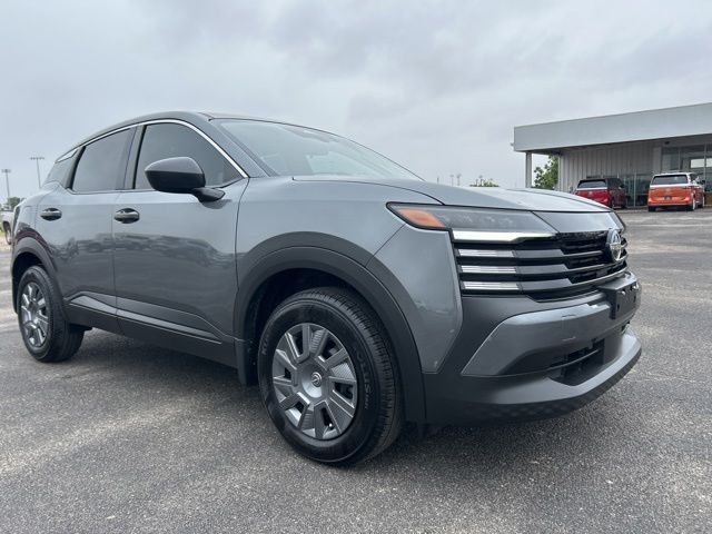 2025 Nissan Kicks 2.0 S AWD's photo