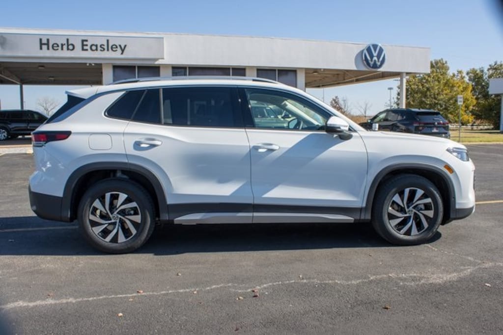 New 2026 Volkswagen Tiguan 2.0T S SUV