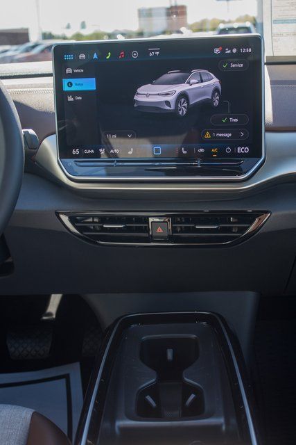 2025 Volkswagen ID.4 PRO - Photo 17