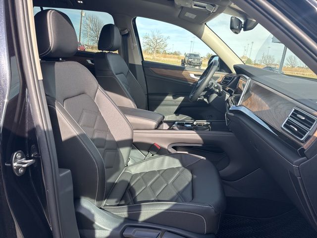 2026 Volkswagen Atlas SE w/Tech - Photo 21