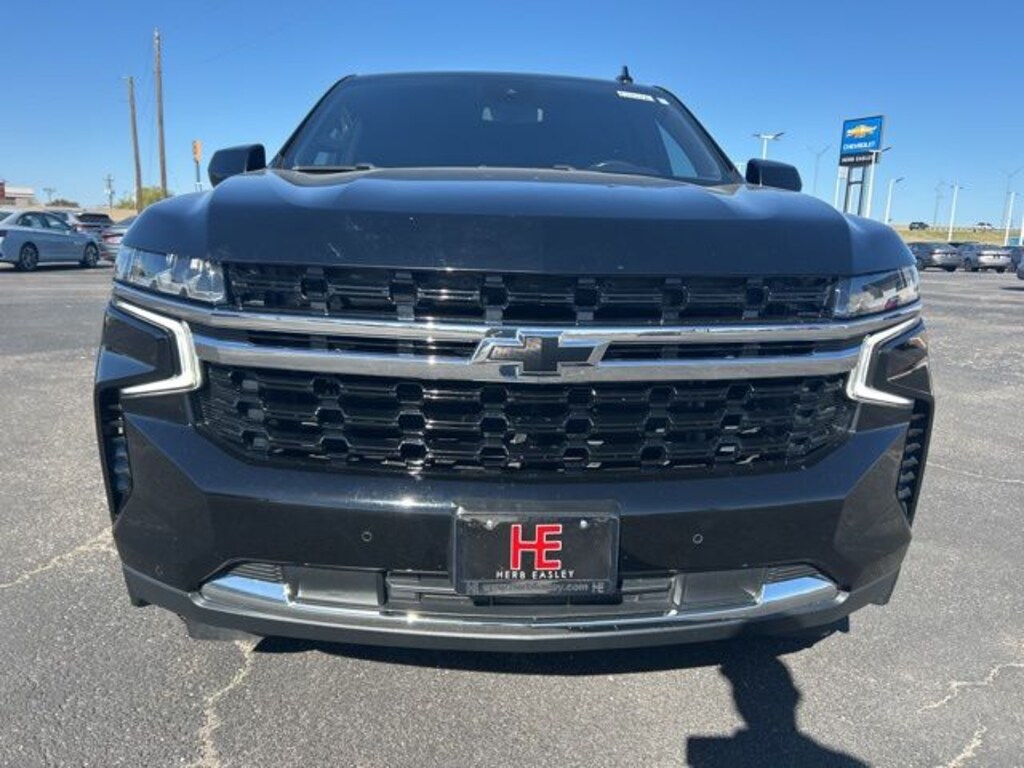 Used 2023 Chevrolet Suburban LS SUV