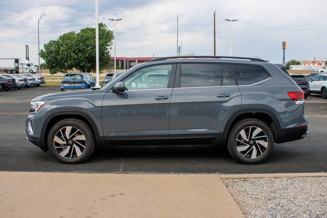 2026 Volkswagen Atlas SE w/Tech - Photo 7