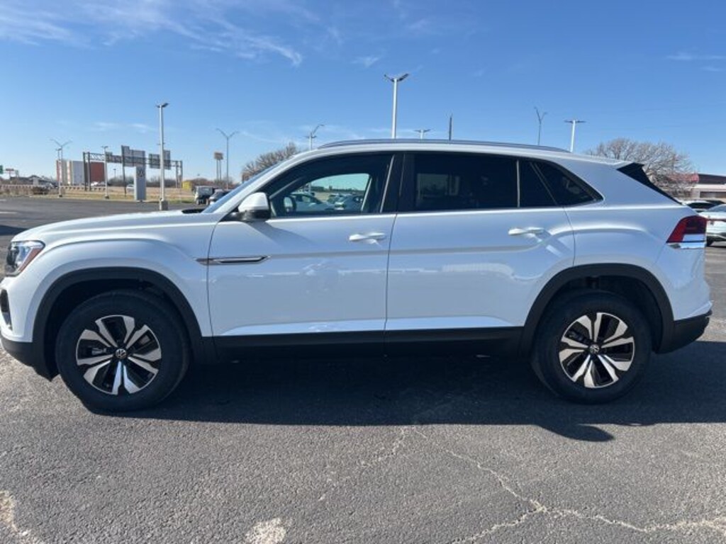 New 2026 Volkswagen Atlas Cross Sport 2.0T SE SUV