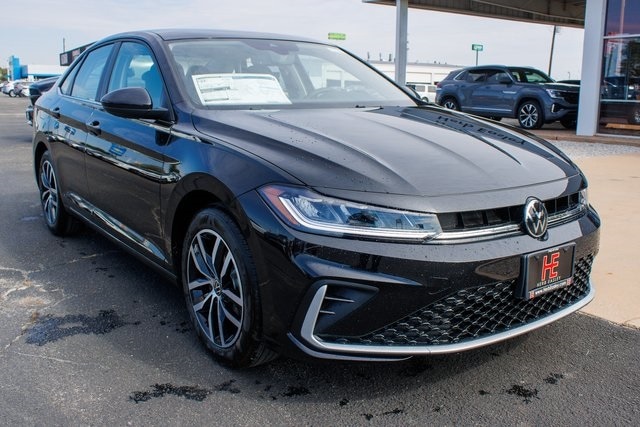 2026 Volkswagen Jetta SE's photo